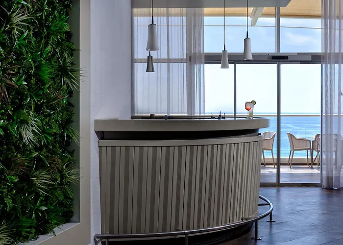 Hotel Atlantica Sungarden 4*