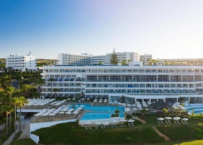 Atlantica Sungarden 4*