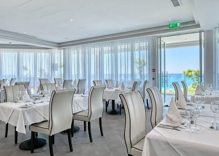 Szálloda Atlantica Sungarden Ajía Nápa