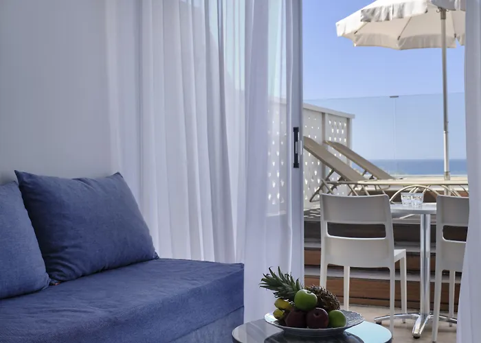 Szálloda Atlantica Sungarden Ajía Nápa